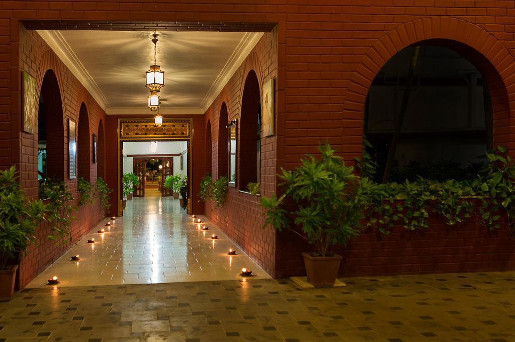 Great Trails Riverview Thanjavur By Grt Hotels Exterior foto
